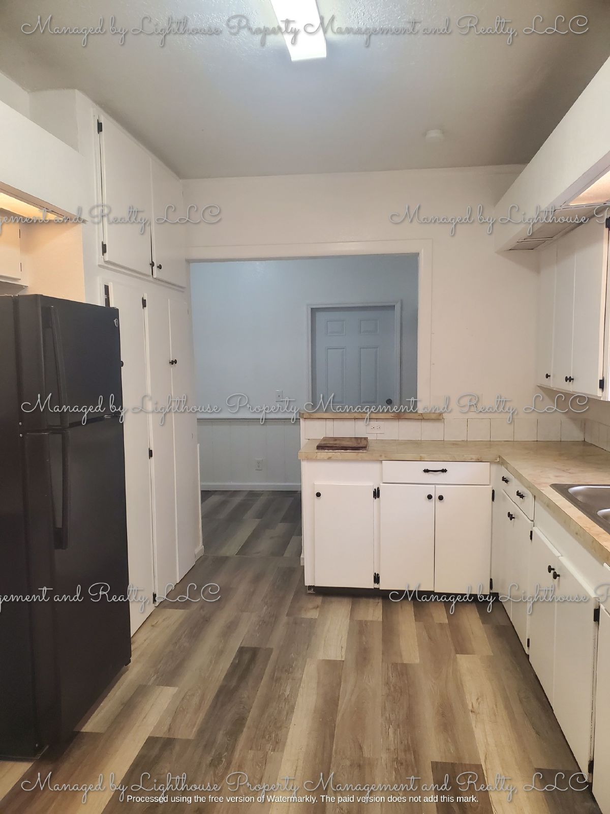 2 Bedroom / 2 Bathroom Home in Historic Springfield Huge Fenced Yard property image