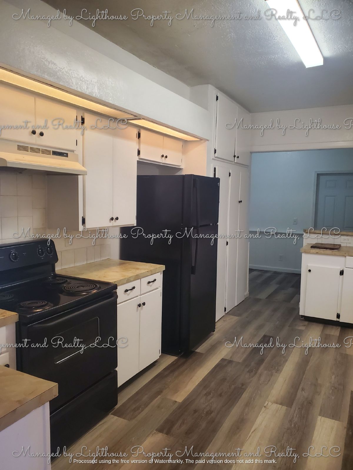 2 Bedroom / 2 Bathroom Home in Historic Springfield Huge Fenced Yard property image