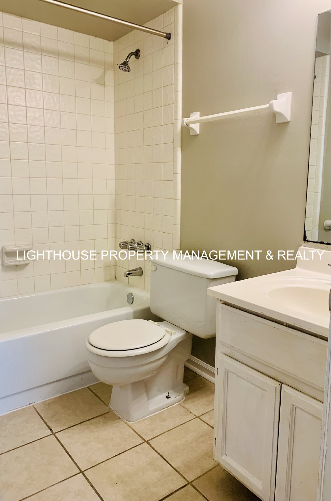 2 Bed/2 Bath Single Story Townhome with Attached Garage! property image