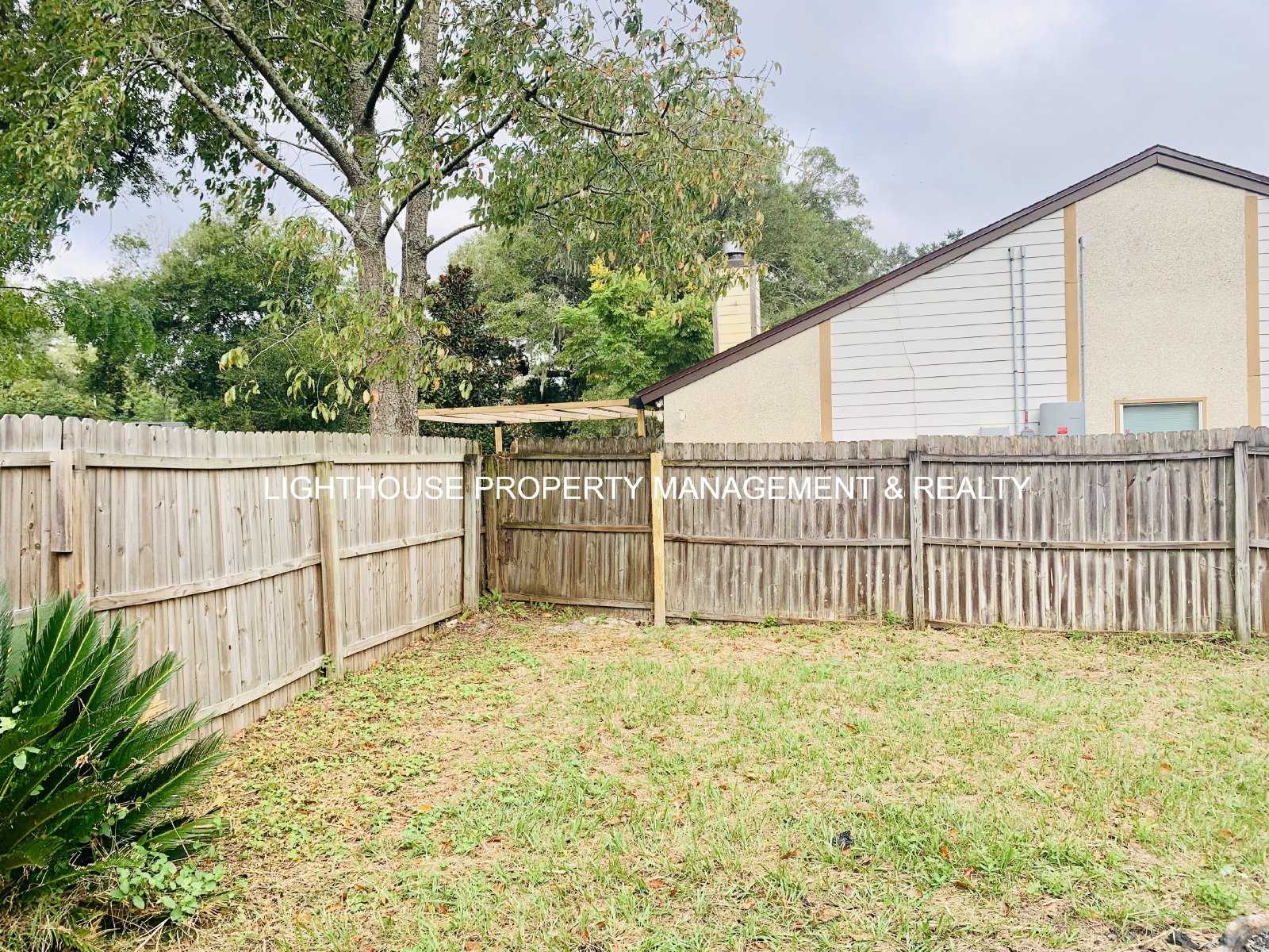 2 Bed/2 Bath Single Story Townhome with Attached Garage! property image