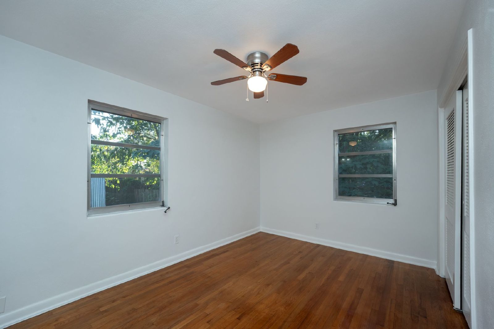 Gorgeous 3/2 Home property image