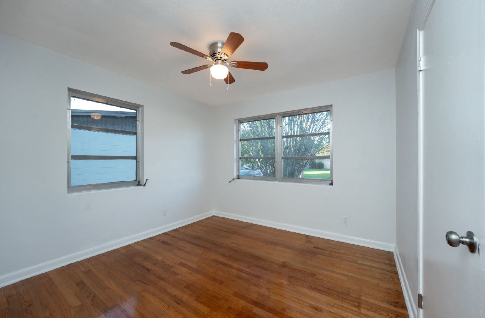 Gorgeous 3/2 Home property image