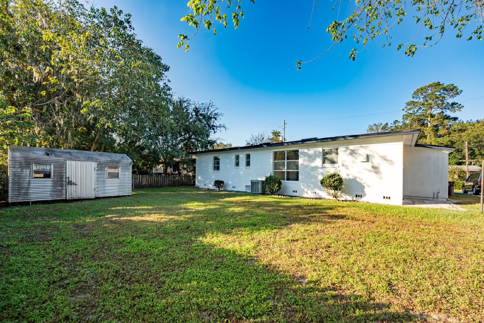 Gorgeous 3/2 Home property image