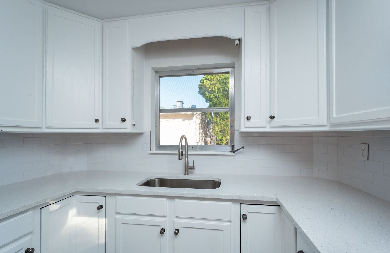 Gorgeous 3/2 Home property image