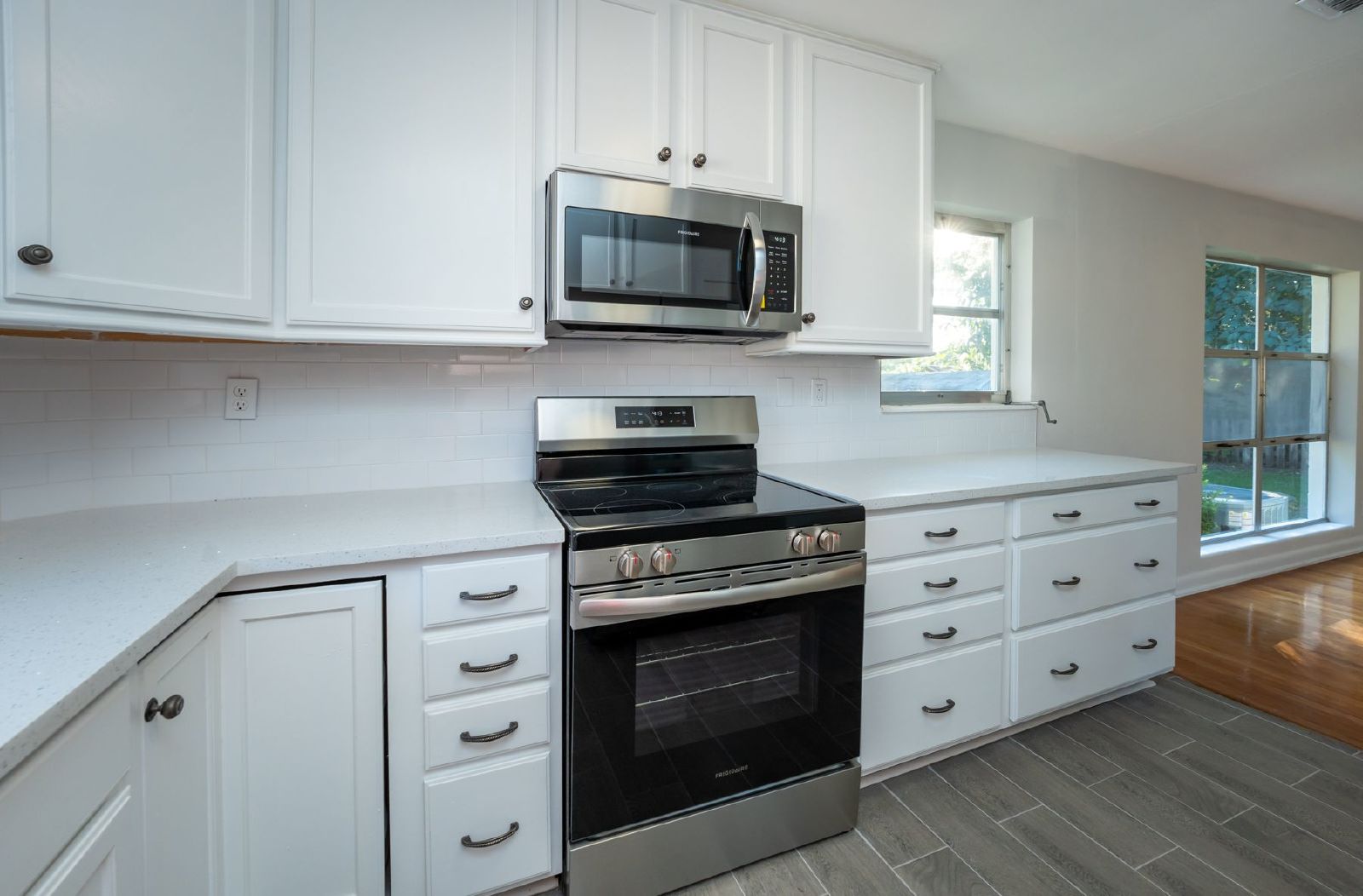 Gorgeous 3/2 Home property image