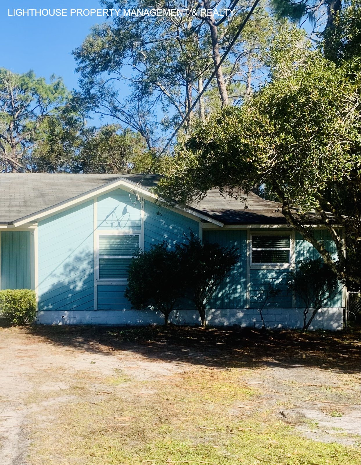 Spacious 2-Bedroom Duplex with Stainless Steel Appliances property image