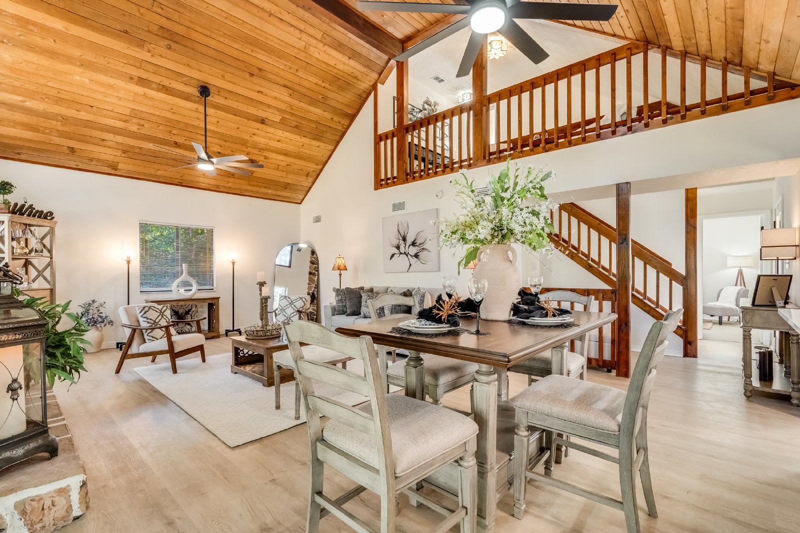 Stunning Renovated 3BD/2BA Home for Rent on Half-Acre Lot property image