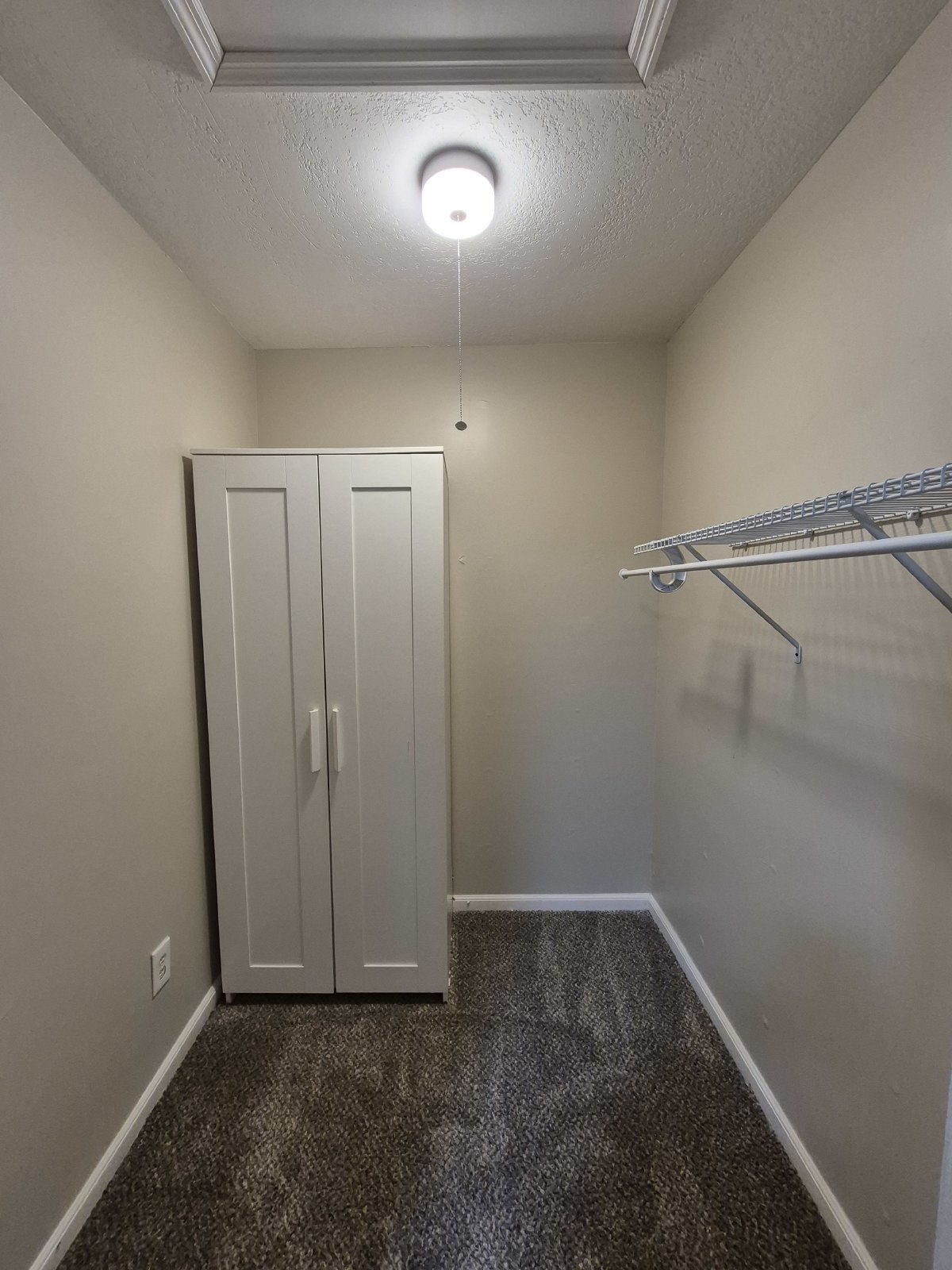 Spacious 4-Bedroom Home with Detached Garage & Modern Updates property image