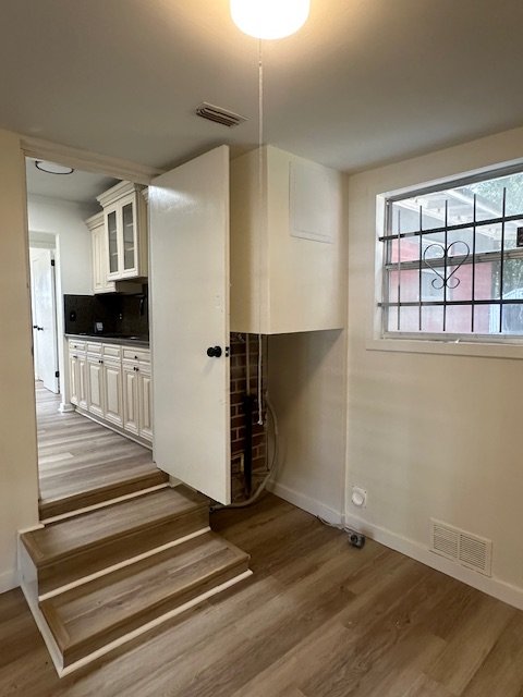 Charming Updated 3 Bedroom Home For Rent property image