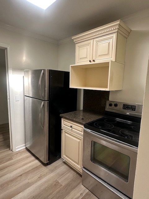 Charming Updated 3 Bedroom Home For Rent property image