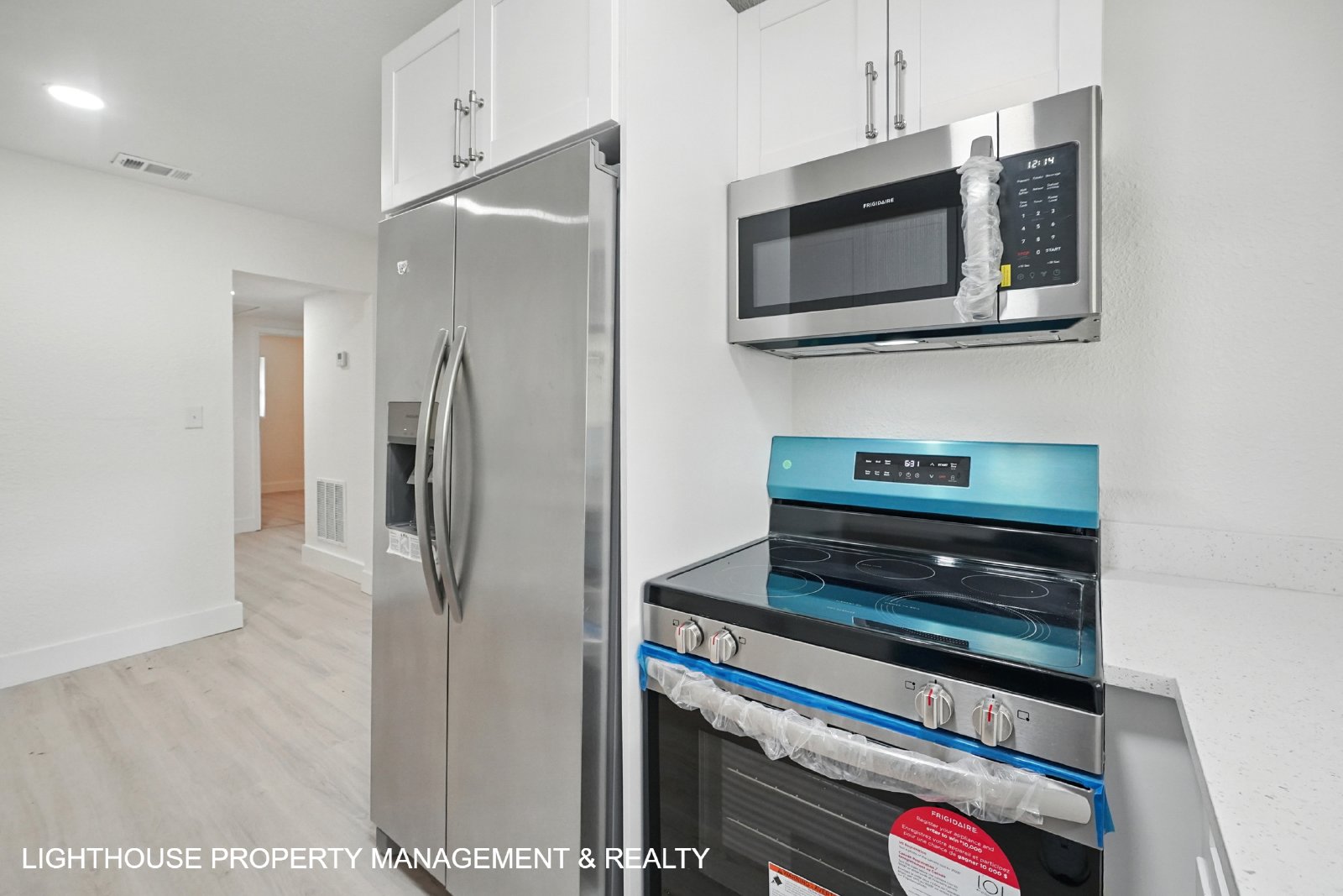 Renovated 3 Bed/2 Bath Home with Den & Office Space! property image