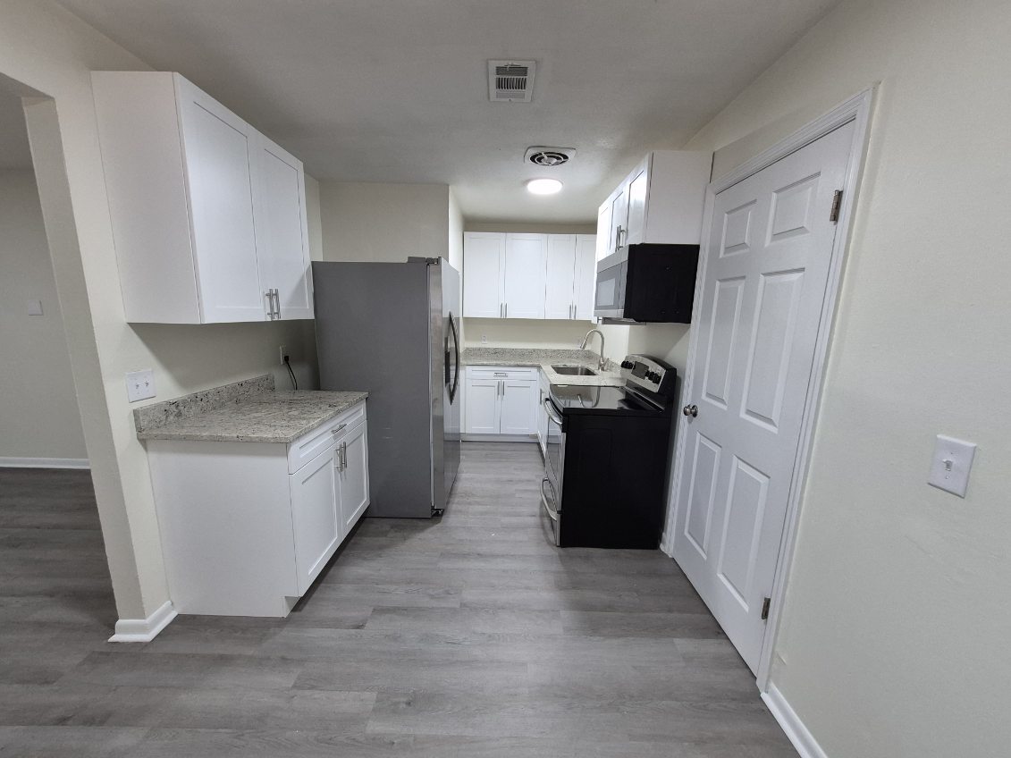 3 bd/1 bath home ready for you! property image