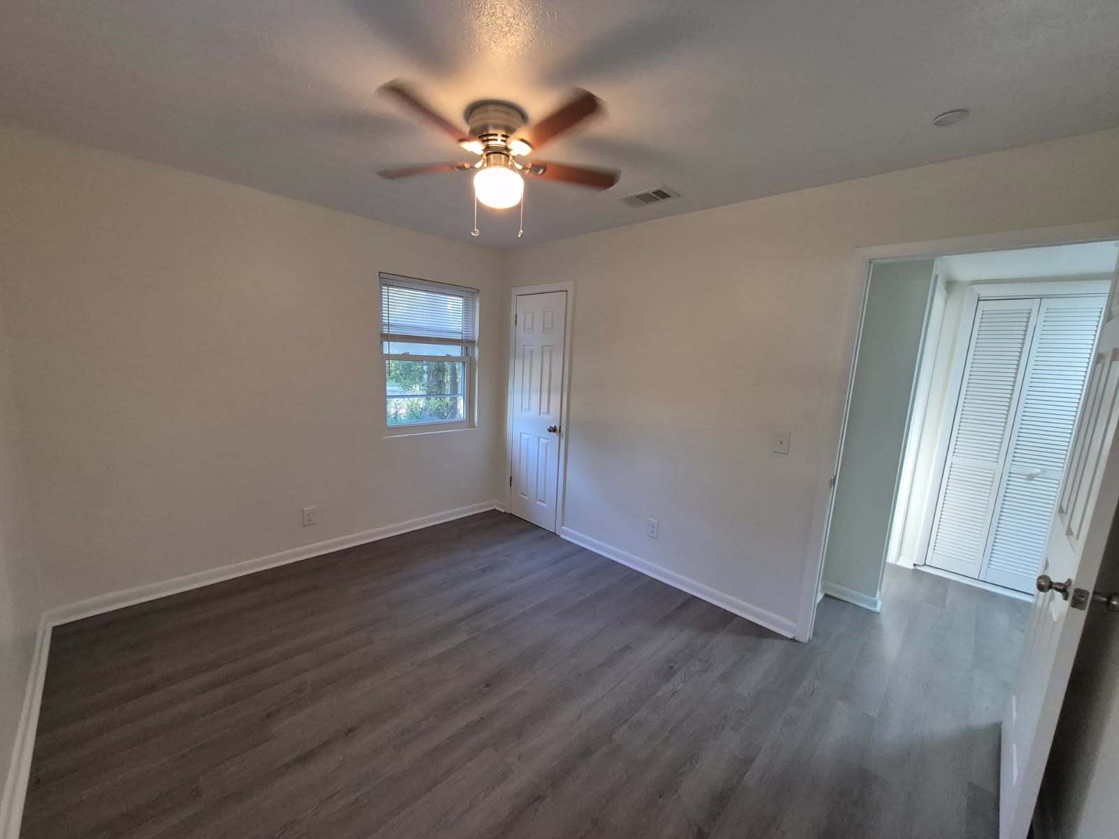 3 bd/1 bath home ready for you! property image