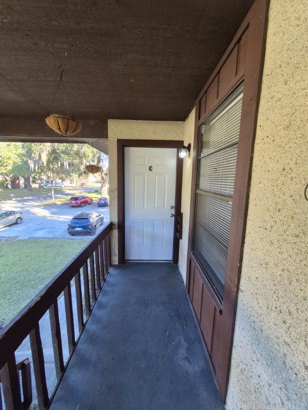 2 Bedroom, 1.5 Bathroom Upstairs Apartment! property image