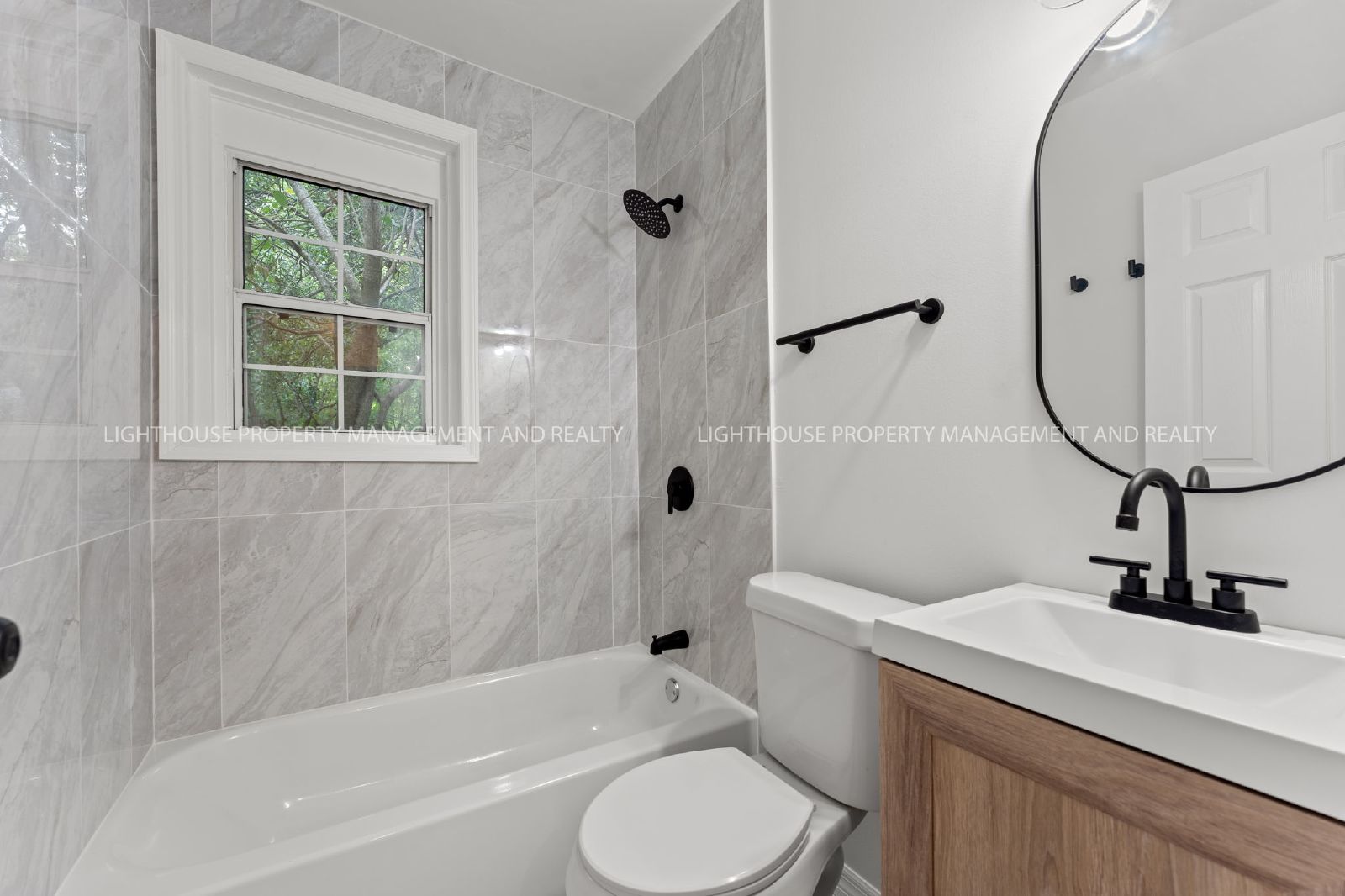 Charming Newly Renovated 2-Bedroom Home Near Murray Hill! property image