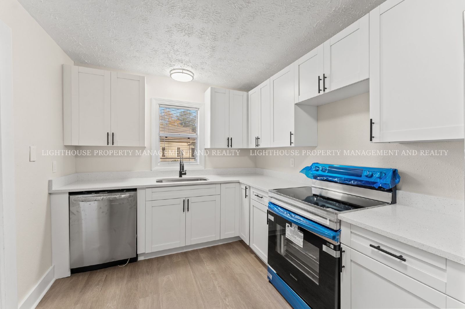 Beautifully Renovated 3 Bedroom Home on a Corner Lot! property image