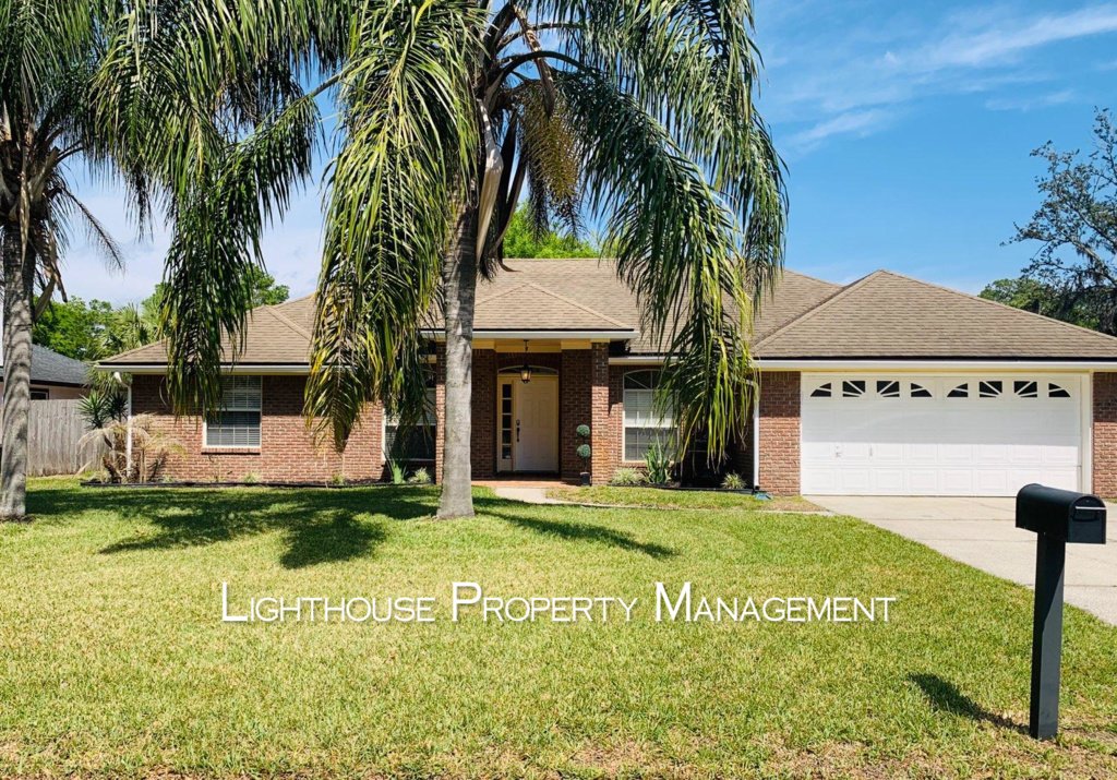 Pristine 3/2 in University Park!  Won't Last Long! property image