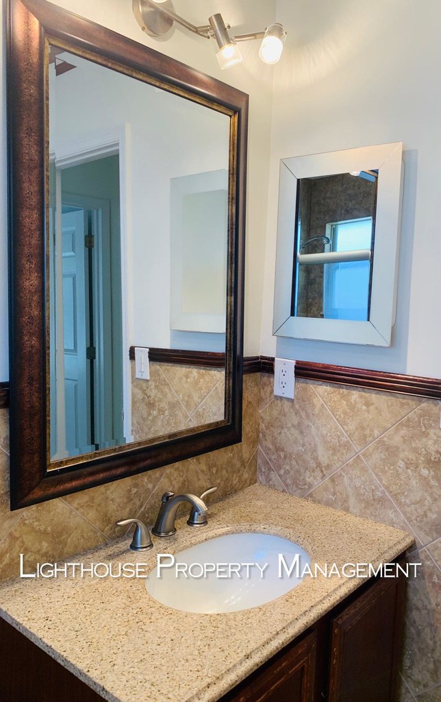 Pristine 3/2 in University Park!  Won't Last Long! property image