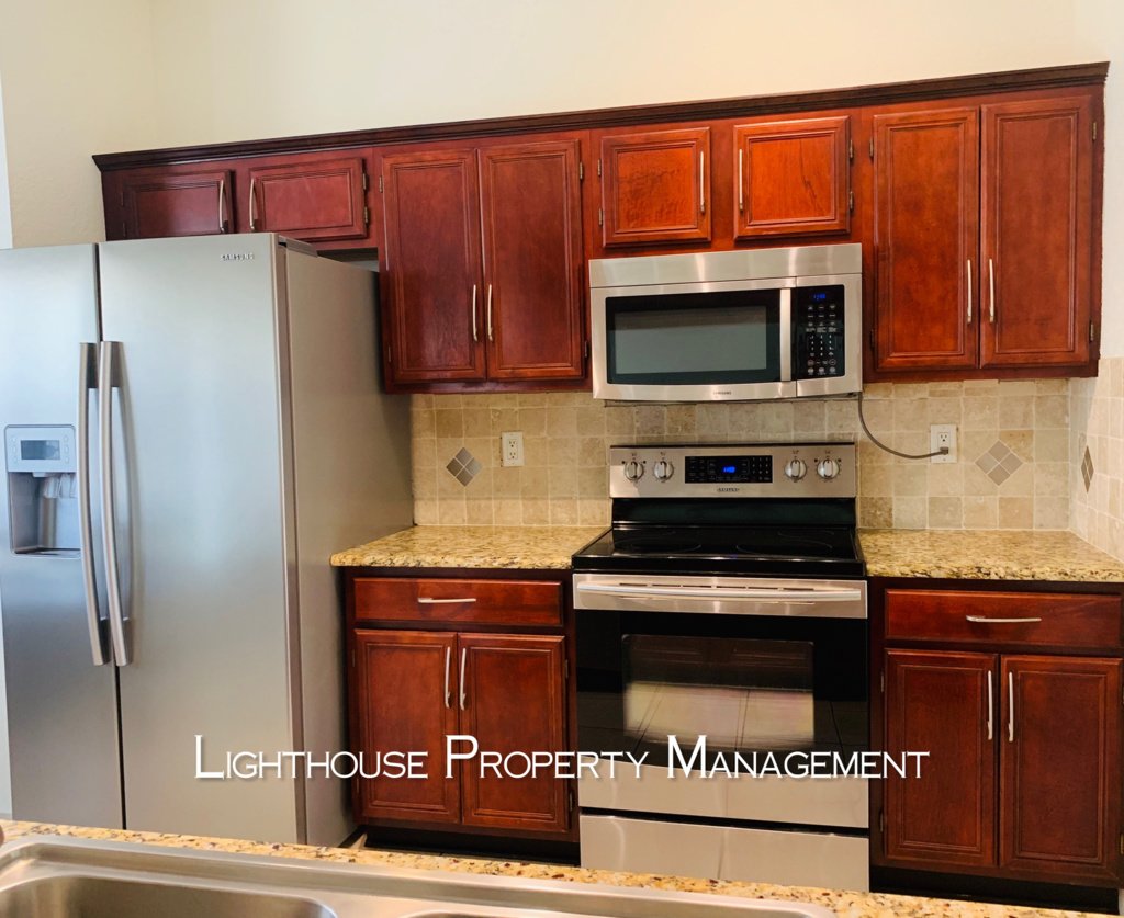 Pristine 3/2 in University Park!  Won't Last Long! property image