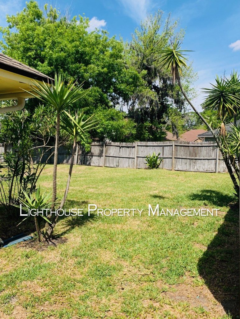 Pristine 3/2 in University Park!  Won't Last Long! property image