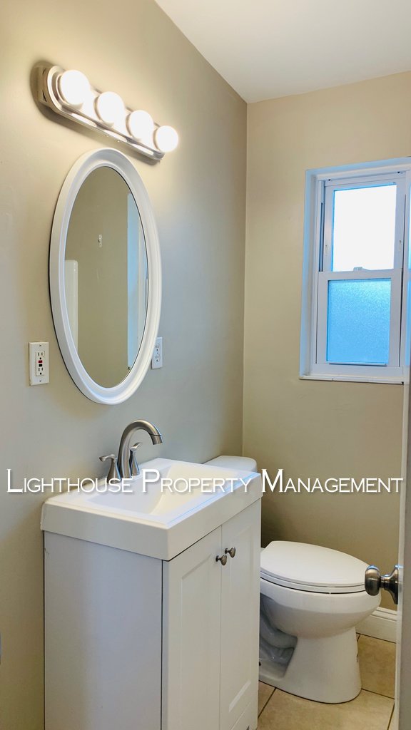 Beautifully Remodeled 3-Bedroom Home in Desirable Arlington! property image