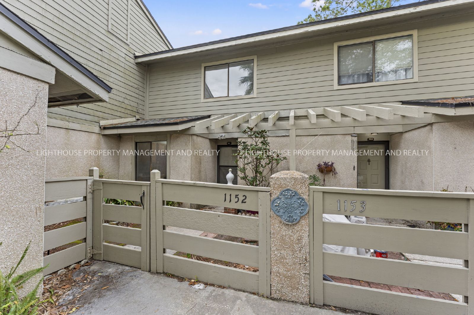 Beautiful 2-Bedroom Townhome with Pond Views property image