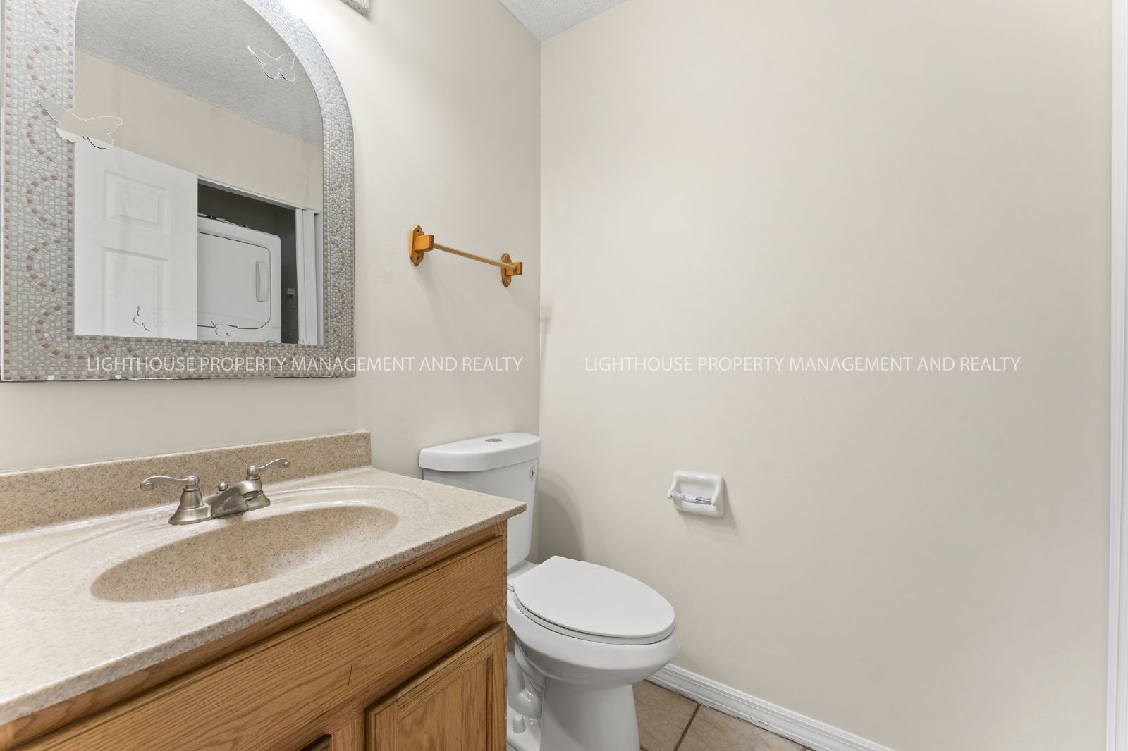 Beautiful 2-Bedroom Townhome with Pond Views property image