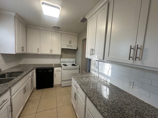 COMING SOON! Beautiful 3 Bedroom Home in Cedar Hills property image