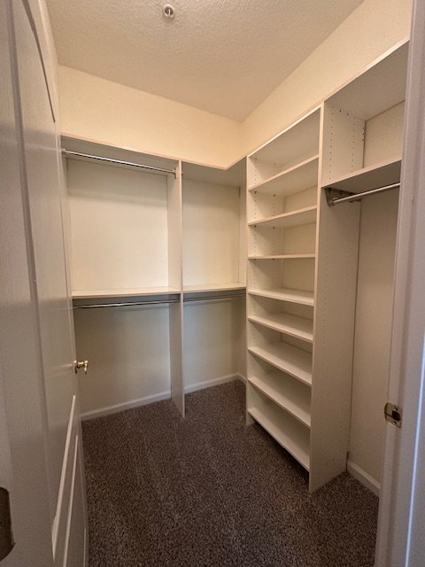 2 Bedroom / 2 Bathroom Condo in Gated Community property image