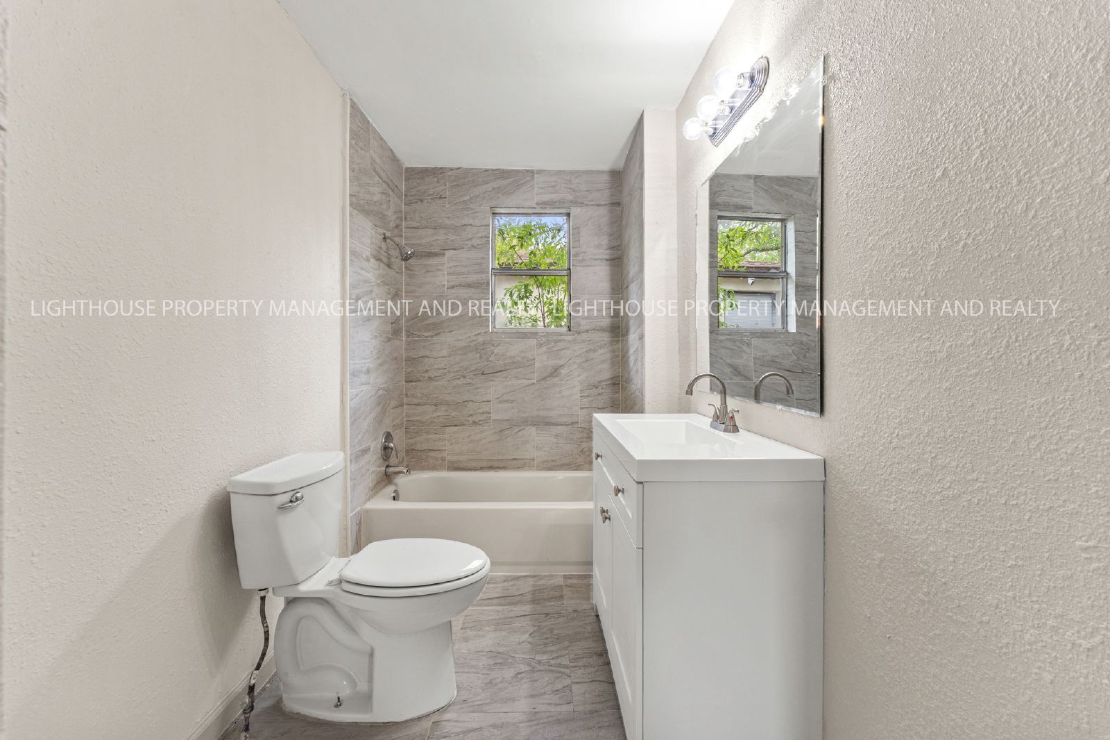 Newly Renovated 3 Bedroom Home with Screened Porch property image