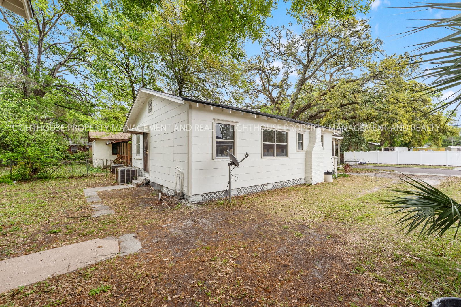 Newly Renovated 3 Bedroom Home with Screened Porch property image