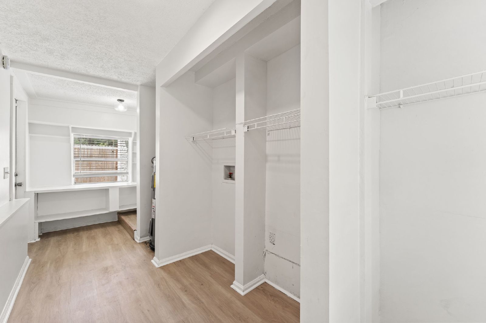 Renovated 3 Bedroom Home Near Riverside And Avondale property image