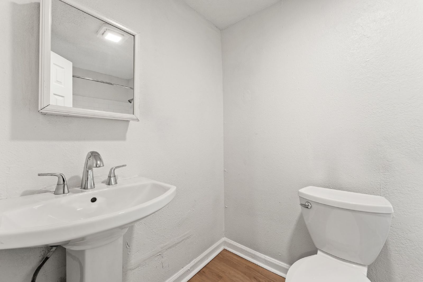 Renovated 3 Bedroom Home Near Riverside And Avondale property image