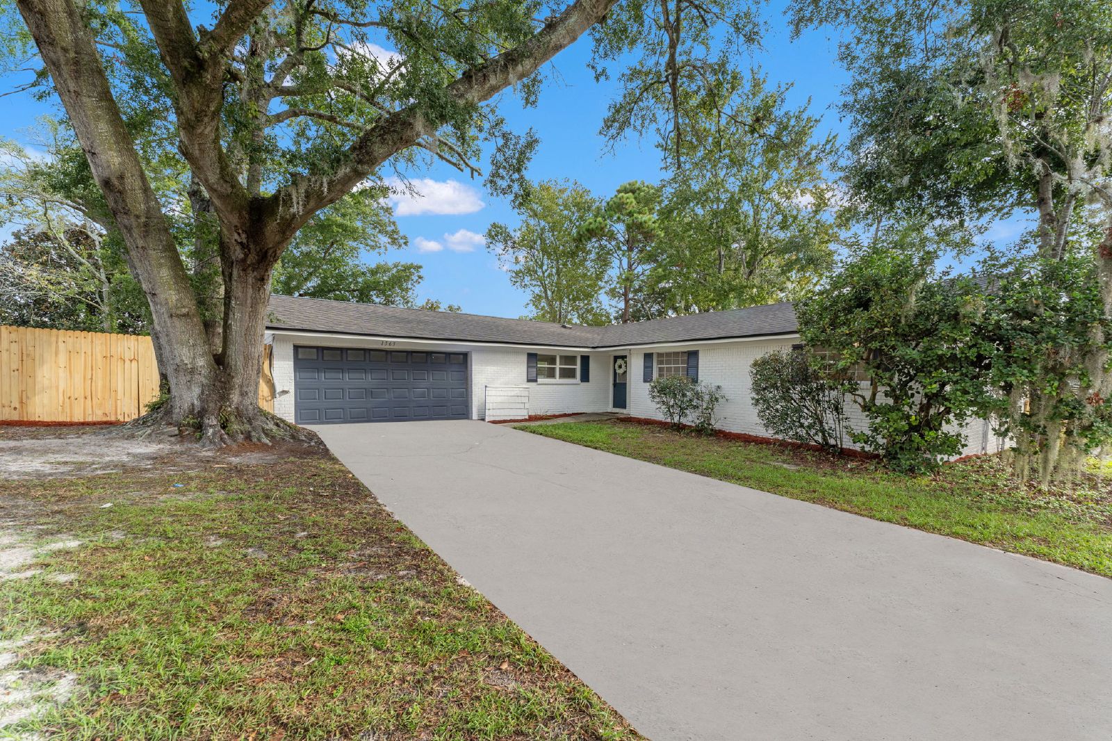 Orange Park 4 Bedroom Home With Upgraded Features Throughout property image