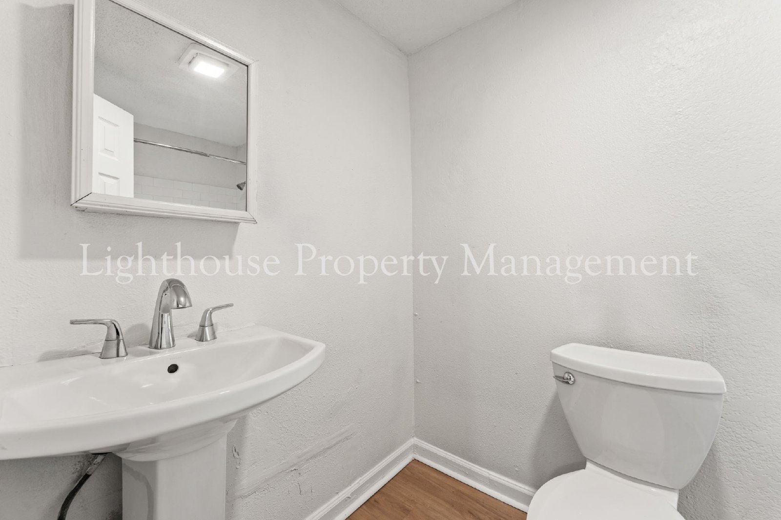 Renovated 3 Bedroom Home Near Riverside And Avondale property image