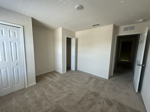 Modern 3 Bedroom Townhome Near River City Marketplace property image