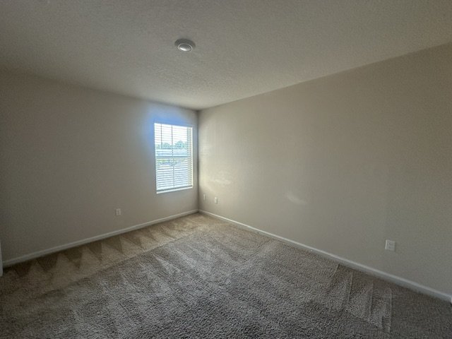 Modern 3 Bedroom Townhome Near River City Marketplace property image
