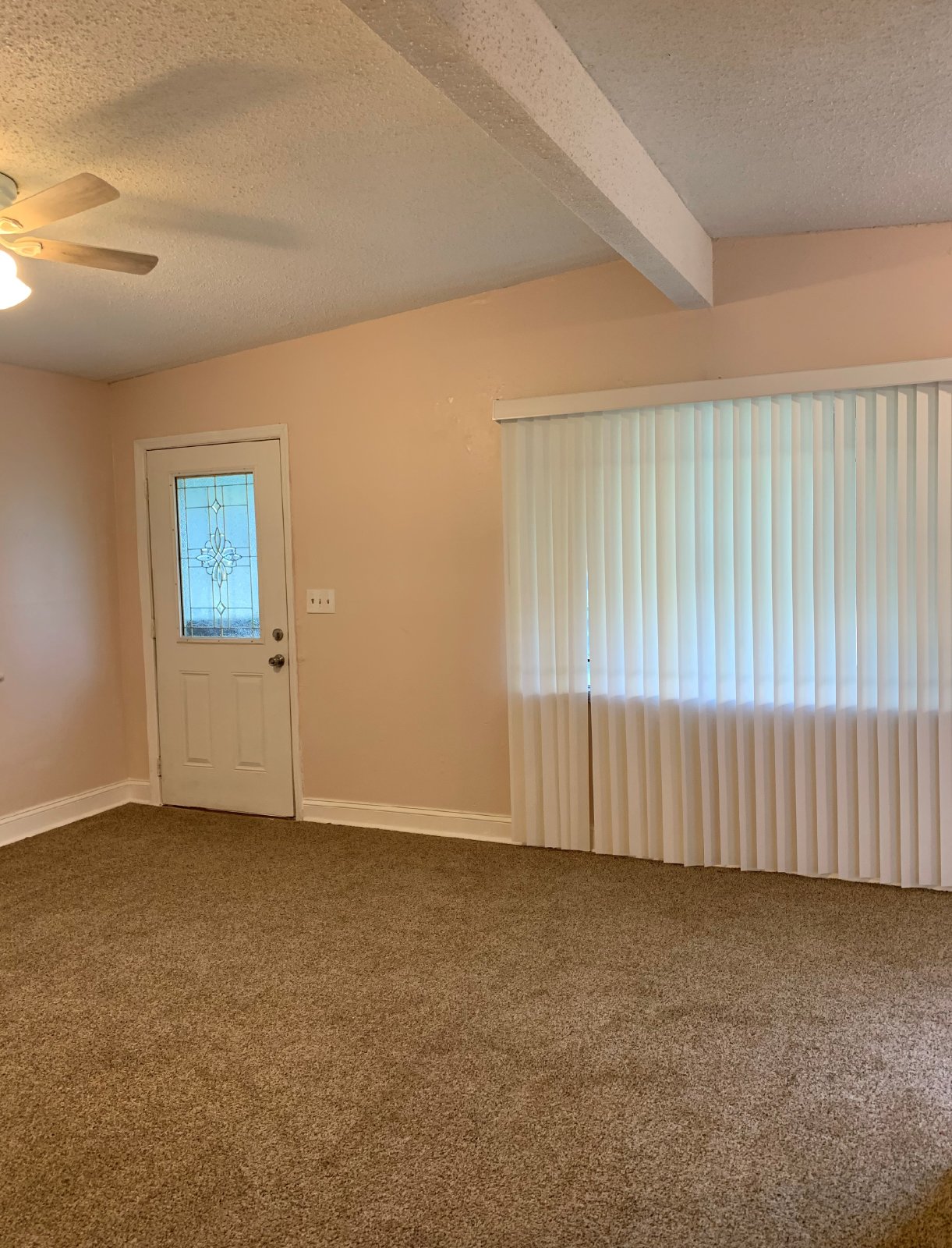 Spacious Backyard And Screened Porch In This Cozy 3 Bedroom Home property image