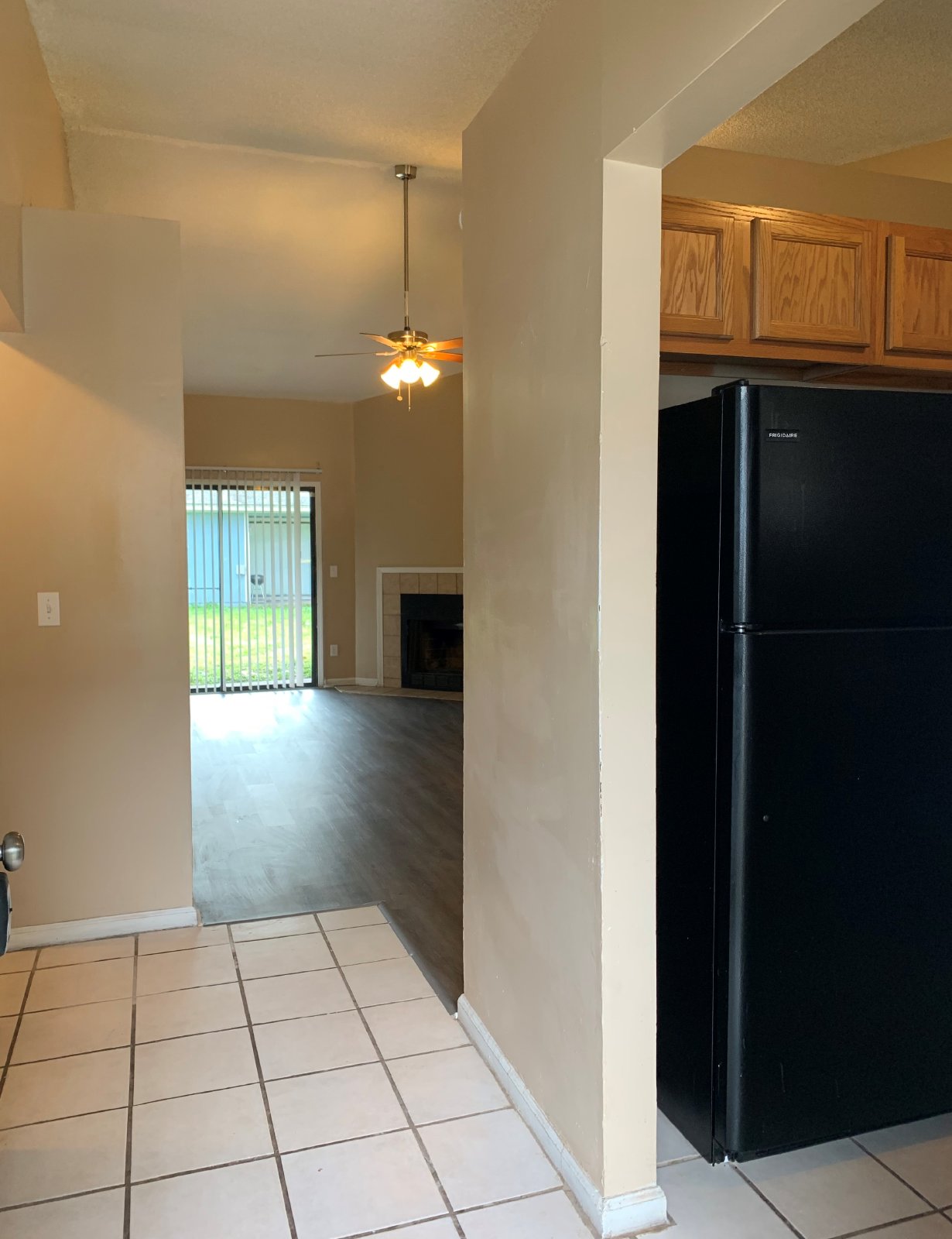 2 Bedroom Apartment With Private Fenced Backyard property image