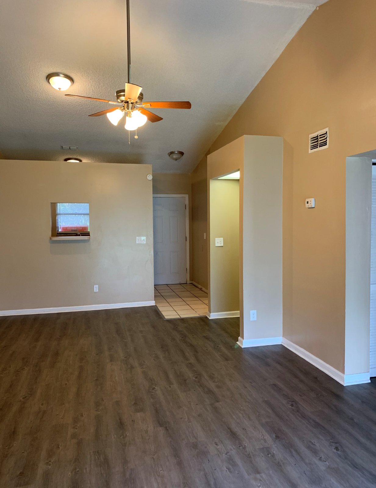 2 Bedroom Apartment With Private Fenced Backyard property image