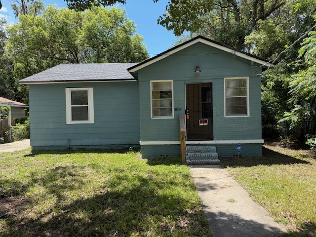 Updated 3 Bedroom Home With Washer And Dryer Included property image