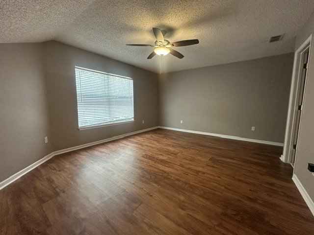Spacious 4 Bedroom Home With Upstairs Private Suite And 2 Car Garage property image