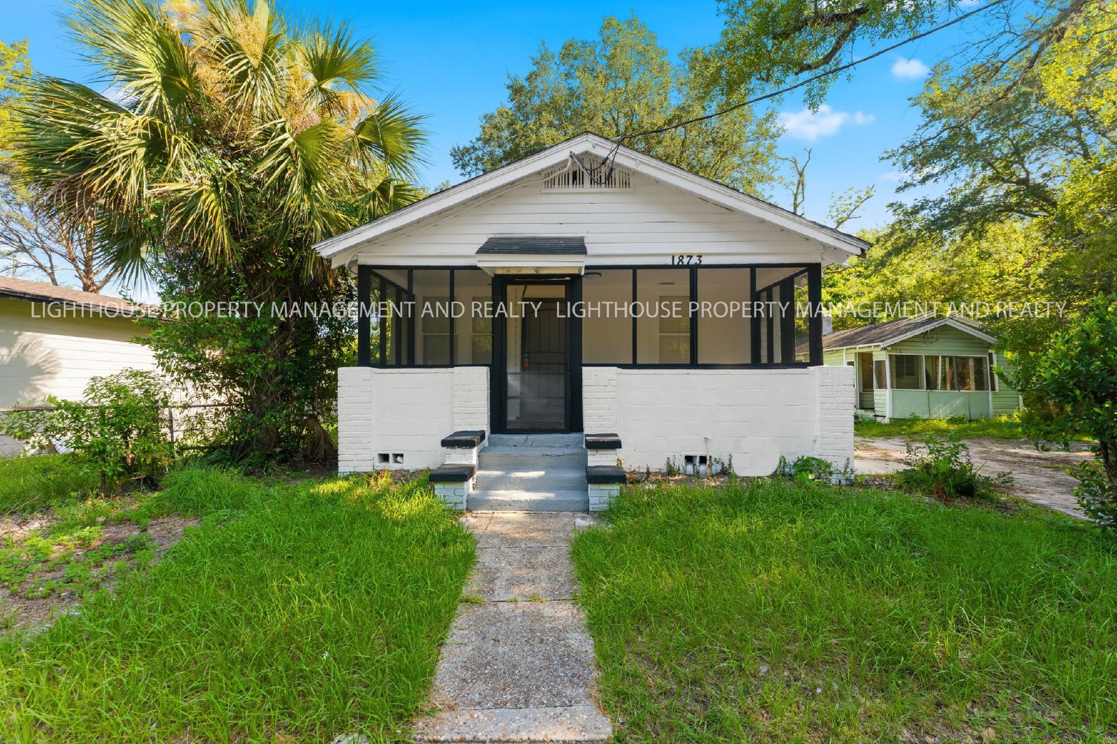 Newly Renovated 3 Bedroom Home With Modern Kitchen property image