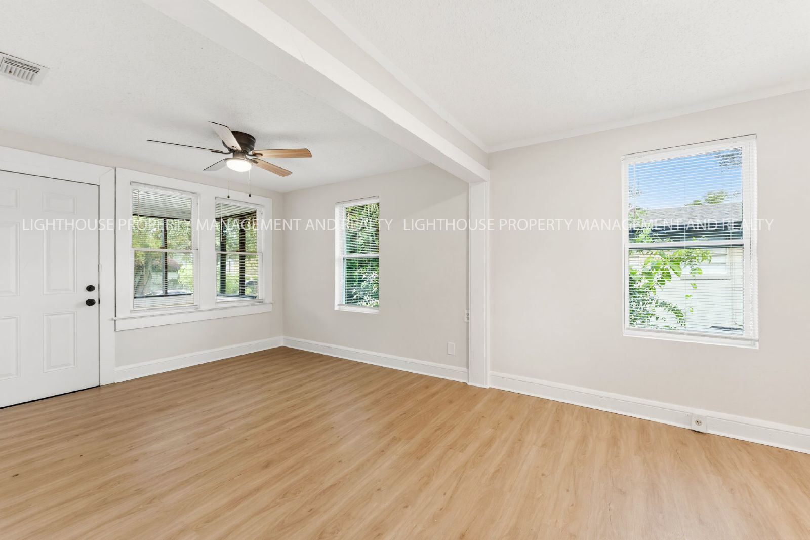 Newly Renovated 3 Bedroom Home With Modern Kitchen property image