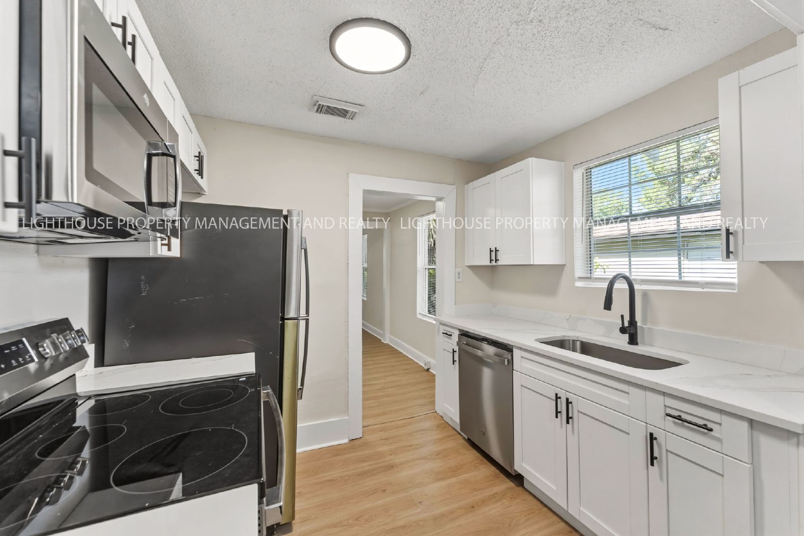 Newly Renovated 3 Bedroom Home With Modern Kitchen property image