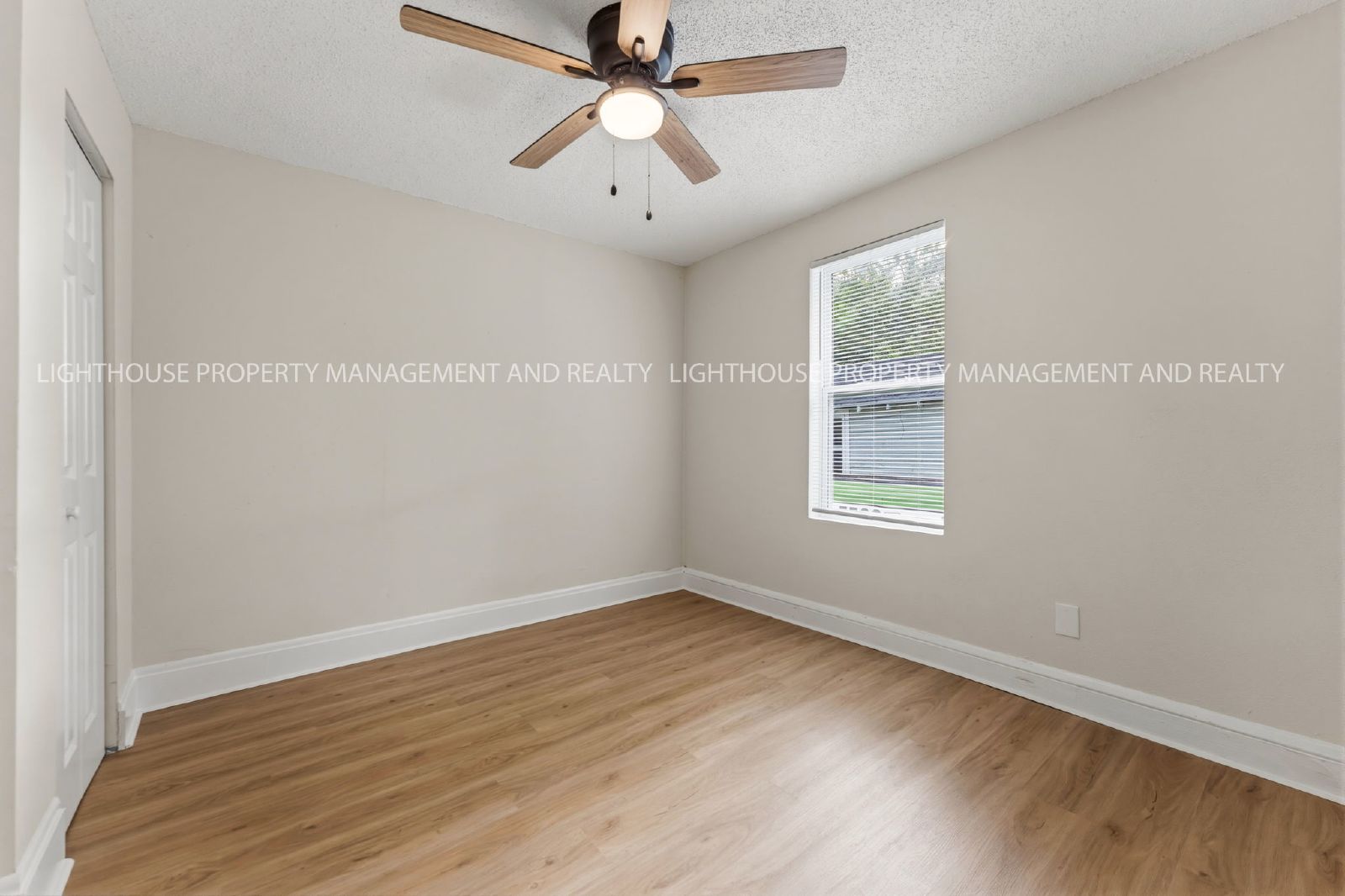 Newly Renovated 3 Bedroom Home With Modern Kitchen property image