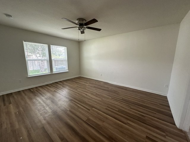 Spacious 4 Bedroom Home With Washer And Dryer Included property image