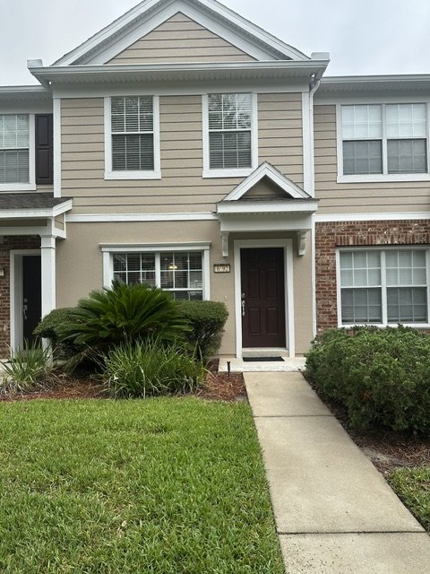 Stunning Townhome With Pond View In Gated Community property image