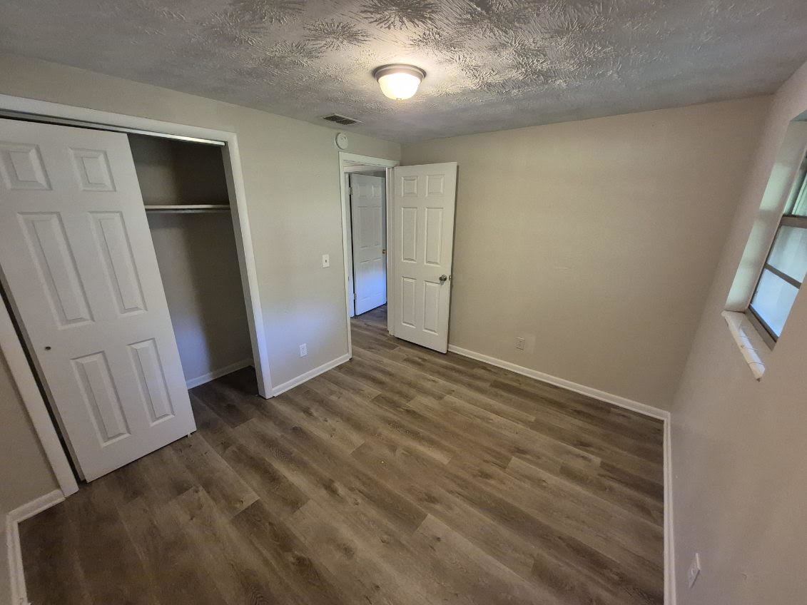 Charming 3 Bedroom Home With Covered Carport property image