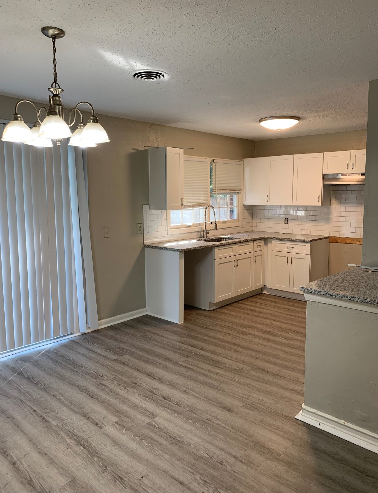 Charming Brick 3 Bedroom / 1.5 Bath Home in Hyde Park! property image